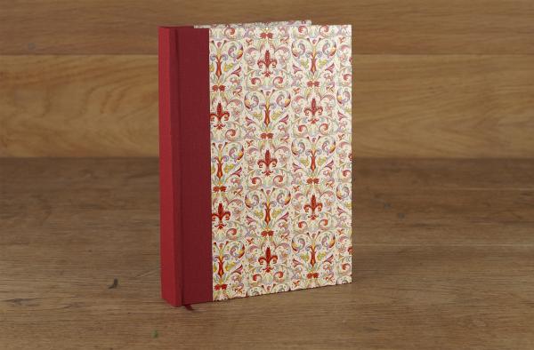 Paperblank rot mit vergoldetem Papier